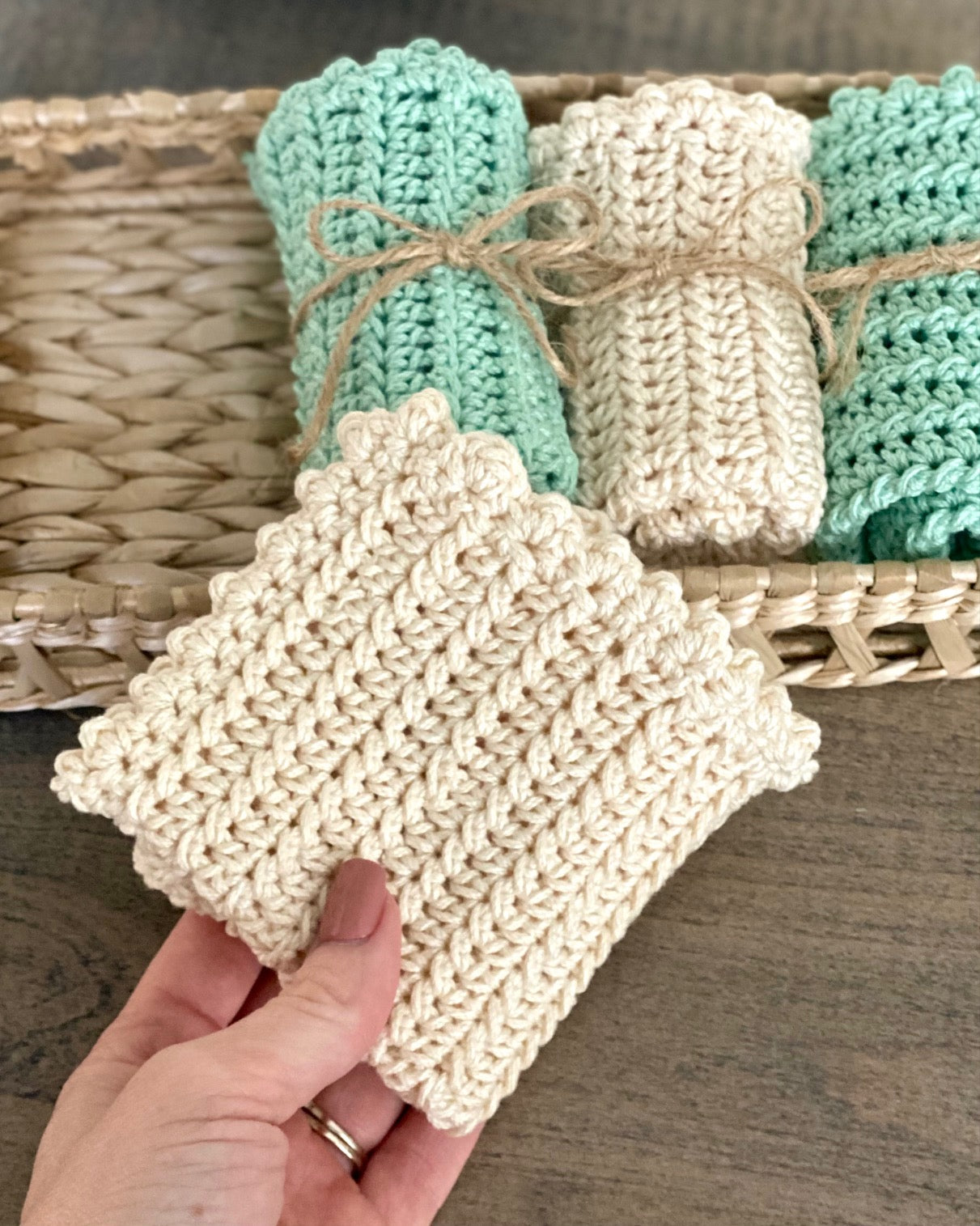 Farmhouse Dish Cloth Crochet Pattern – Cloud 9 Knots Crochet