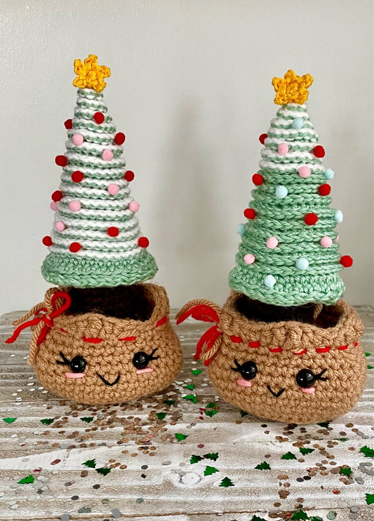 Burlap Sack Christmas Tree Crochet Pattern