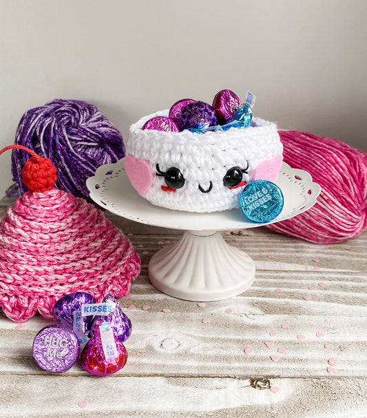 Love Day Cupcake Crochet Pattern